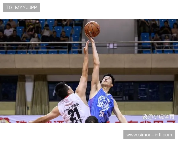 CBA精彩对决广东队与天津队实况回放全程回顾与精彩瞬间分析